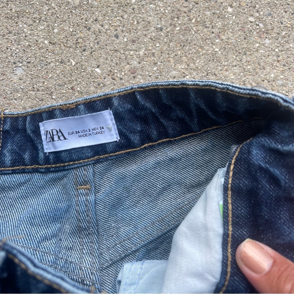 Zara High Rise Jeans Size 2 - Picture 4 of 7